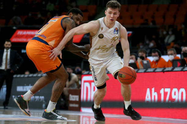 无不展示着 无不展示着